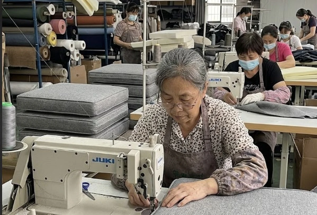 Sewing outdoor furniture textile components